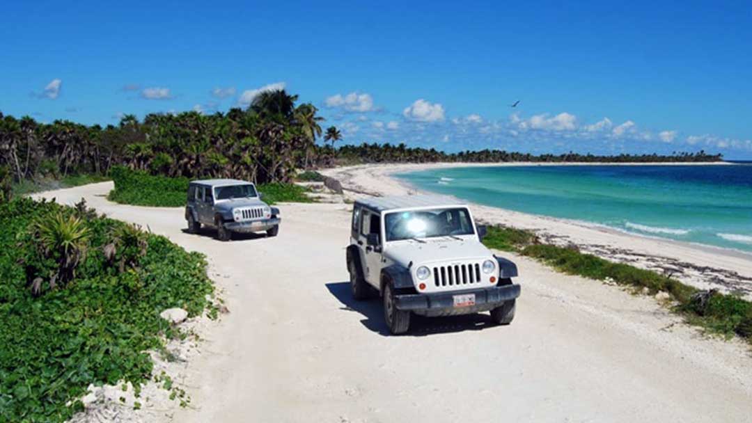 Sian-Kaan-en-jeep-04