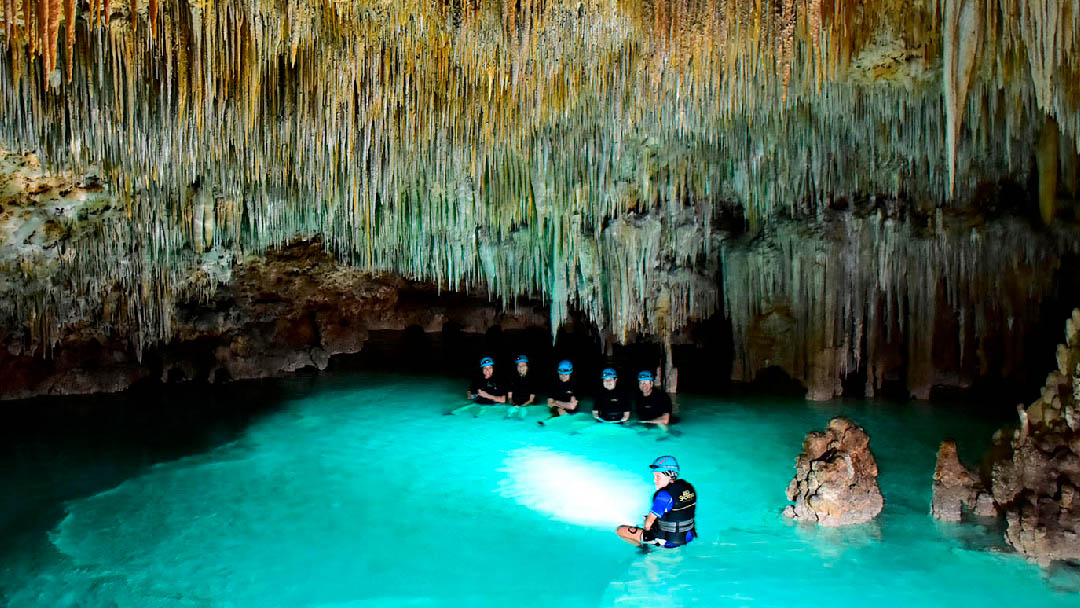 rio-secreto-01