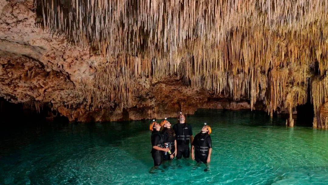 rio-secreto-03